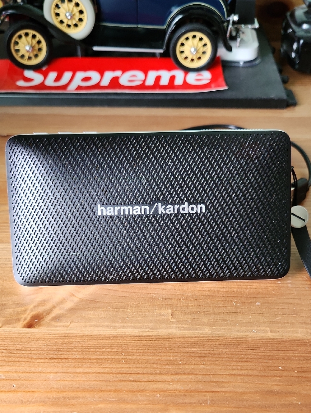 Harman/Kardon Portable Bluetooth Speaker - Black /Parts And Repair